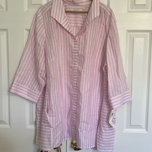 NWT Foxcroft Soraya Plus Stripe Tunic in Pink